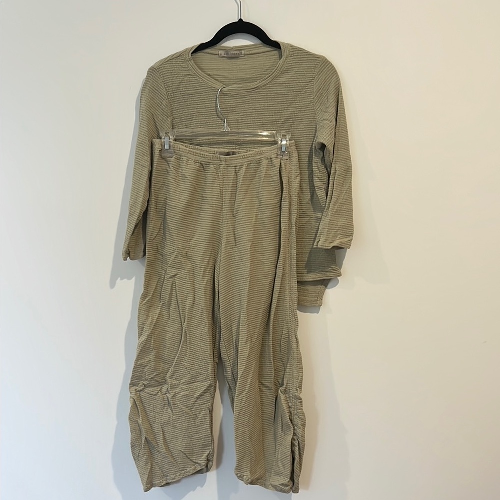 Cut Loose Sage Green Cotton Matching Set